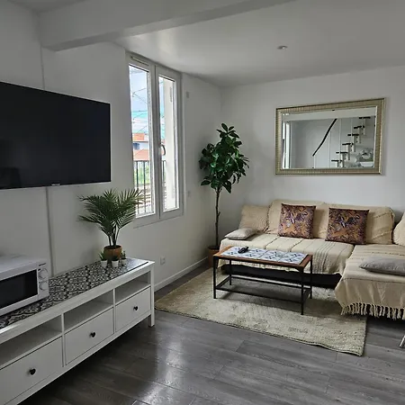 Spacieux Duplex Stade De France 24 Pour 4 Personnes * Saint-Denis (Seine-Saint-Denis)
